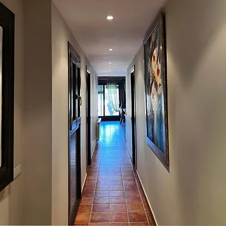 Angelus Plaza Mayor De グラウス